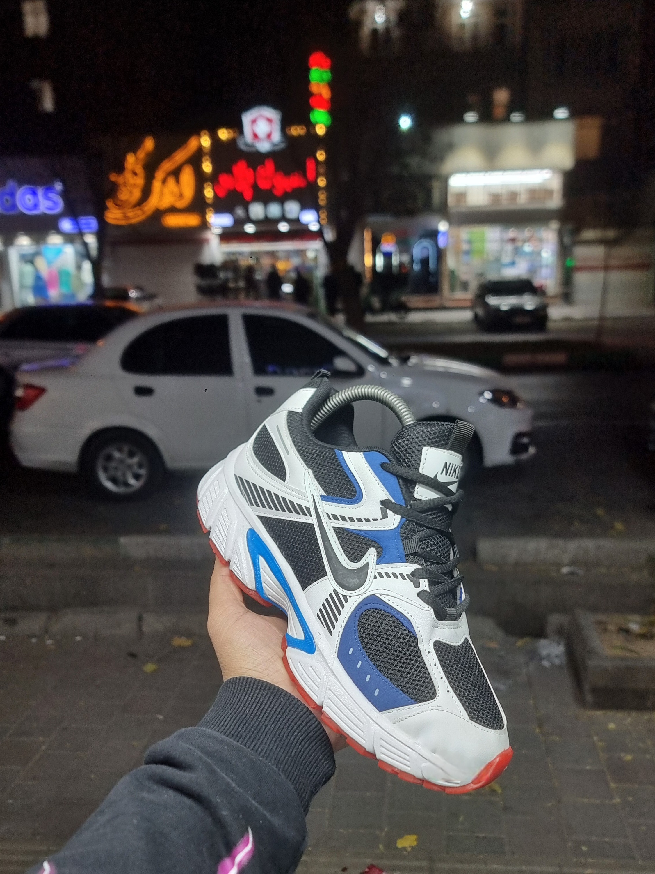 کتونی نایک رنگی