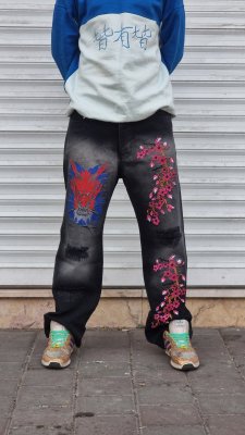 شلوار جین بگ ساکورا گلدوزی