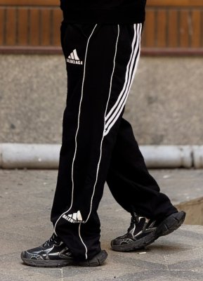 اسلش آدیداس پشت خط بگ